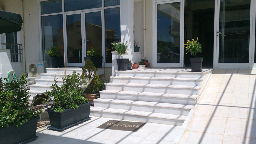 Porto Marathos Hotel Marathopoli Buitenkant foto