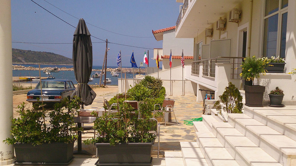 Porto Marathos Hotel Marathopoli Buitenkant foto