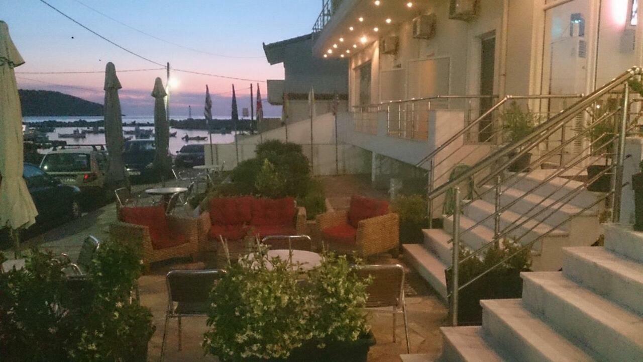 Porto Marathos Hotel Marathopoli Buitenkant foto